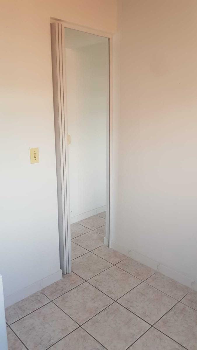 Casa, Califórnia, 4 Quartos, 11 Vagas