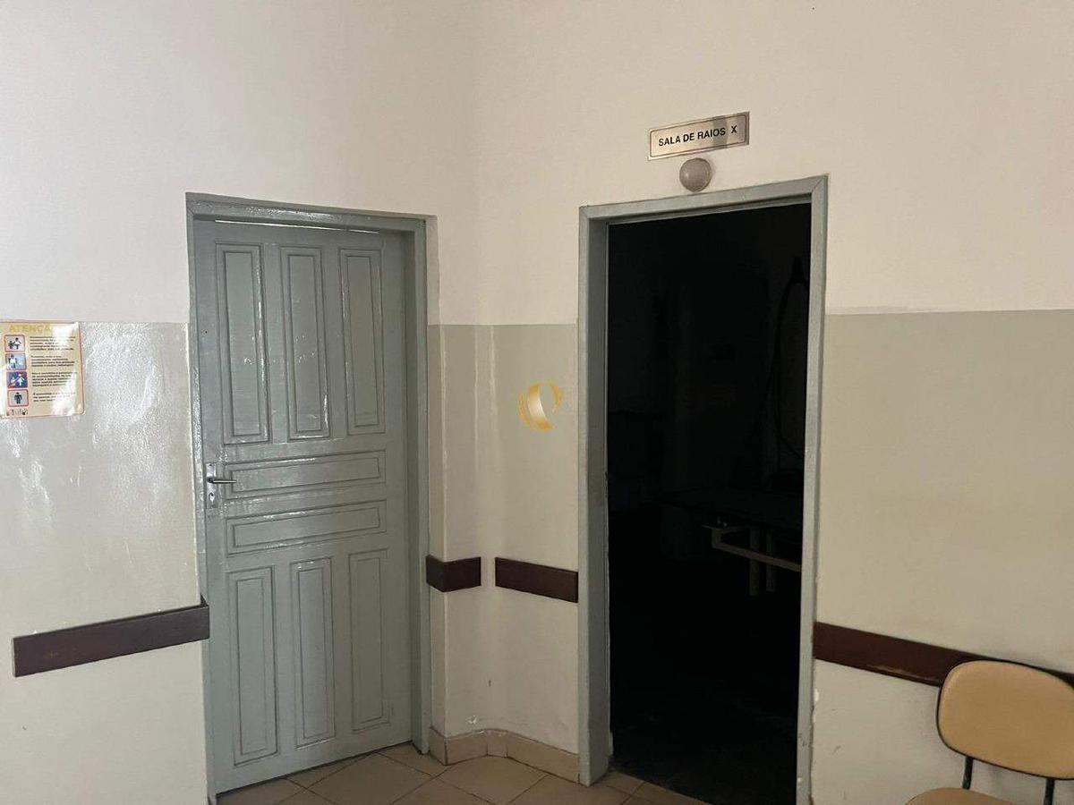 Prédio, Centro, 0 Quarto, 0 Vaga