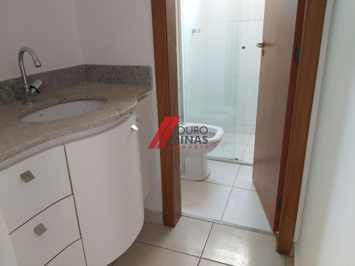 Apartamento, São Francisco, 3 Quartos, 2 Vagas, 1 Suíte