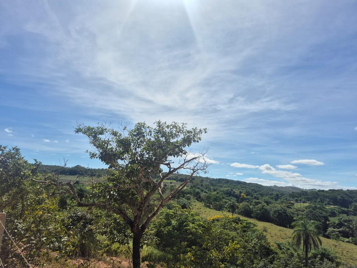 Lote, Centro, 0 Quarto, 0 Vaga