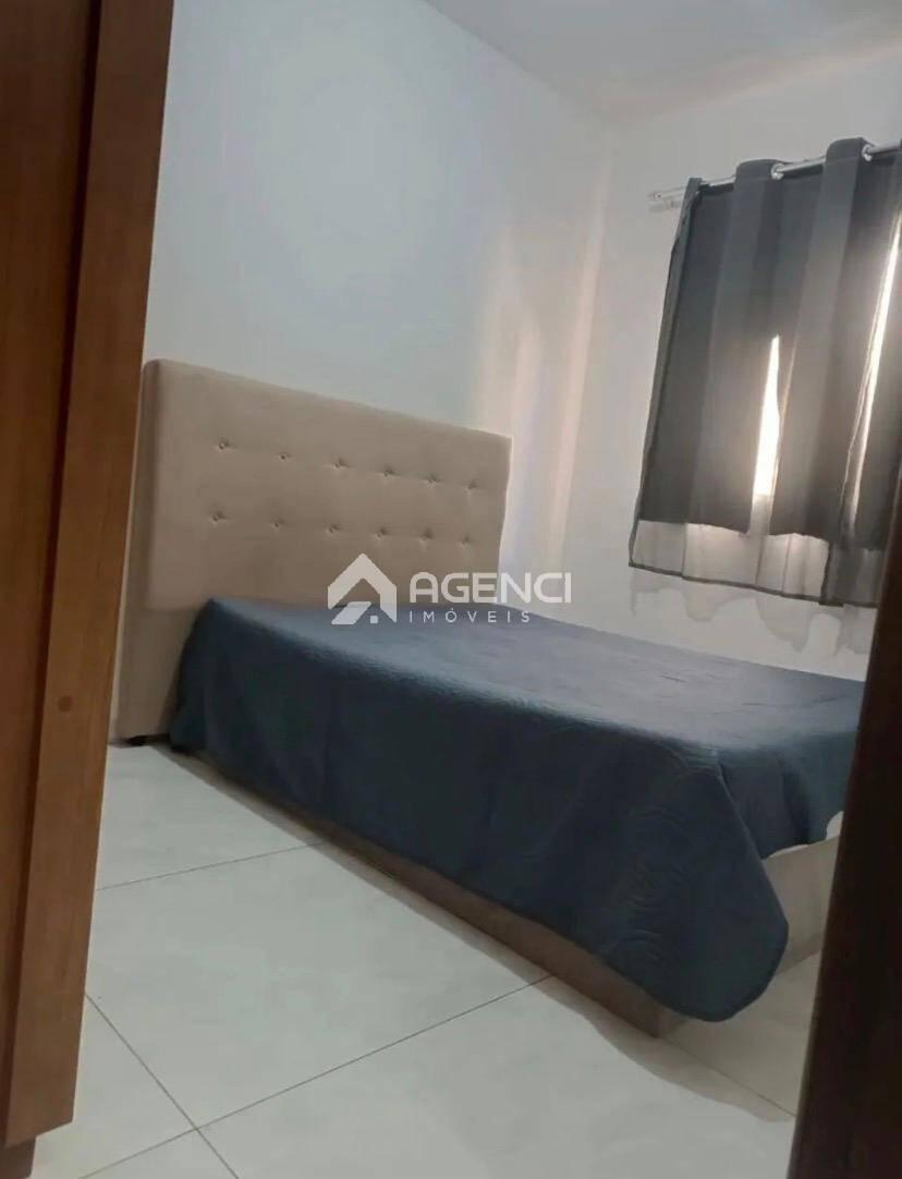 Casa, Arvoredo, 2 Quartos, 0 Vaga, 0 Suíte