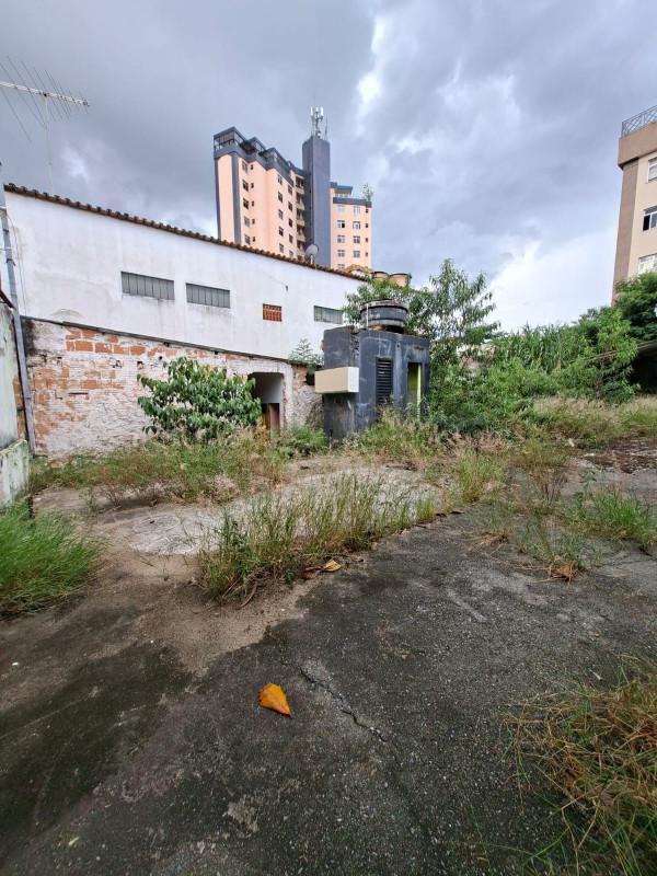 Lote, Barreiro, 0 Quarto, 0 Vaga