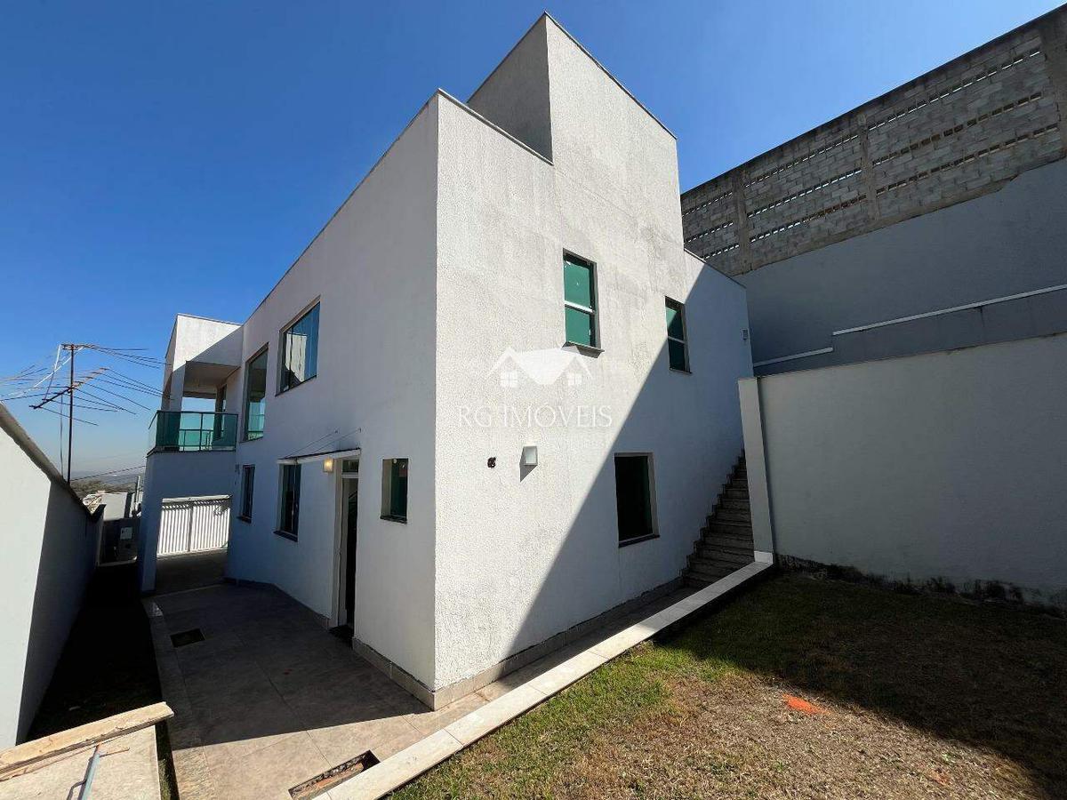 Casa, Brasiléia, 3 Quartos, 4 Vagas, 3 Suítes