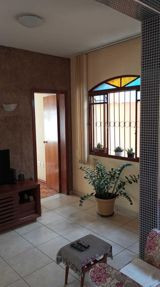 Casa, Nova Granada, 4 Quartos, 4 Vagas, 1 Suíte