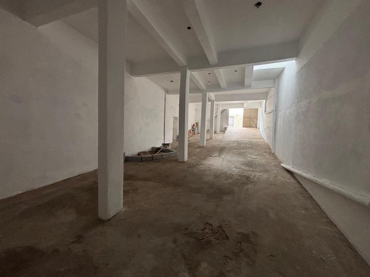 Casa, Centro, 3 Quartos, 5 Vagas, 1 Suíte
