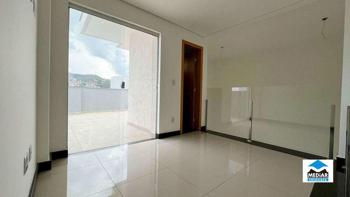 Cobertura, Vila Paris, 2 Quartos, 3 Vagas, 2 Suítes
