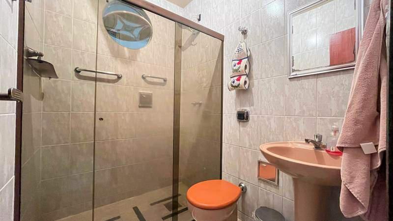 Casa, Conjunto Celso Machado, 3 Quartos, 4 Vagas, 1 Suíte
