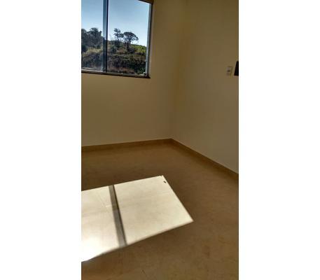 Cobertura, Arvoredo, 3 Quartos, 2 Vagas, 1 Suíte