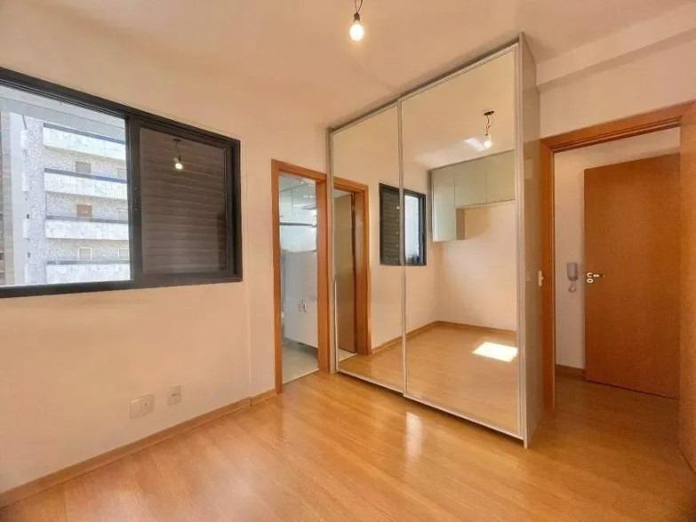 Cobertura, Sion, 2 Quartos, 2 Vagas, 1 Suíte