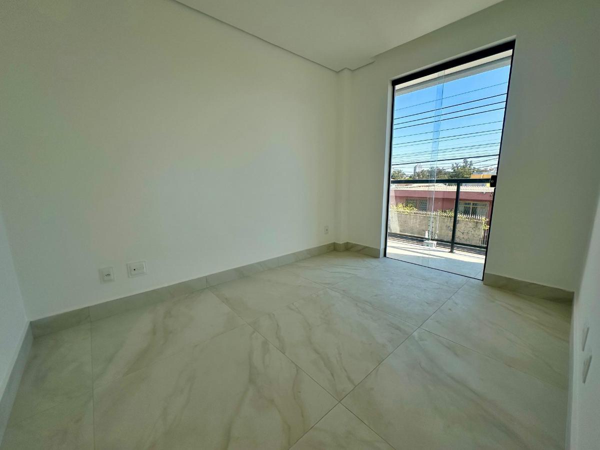 Casa, Planalto, 3 Quartos, 2 Vagas, 1 Suíte