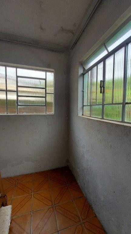 Casa, Siderúrgica, 3 Quartos, 0 Vaga