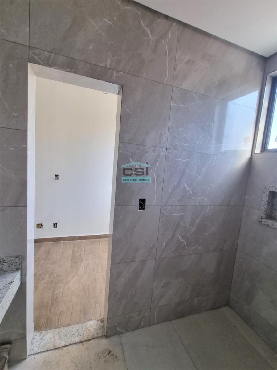 Casa, Planalto, 3 Quartos, 2 Vagas, 1 Suíte