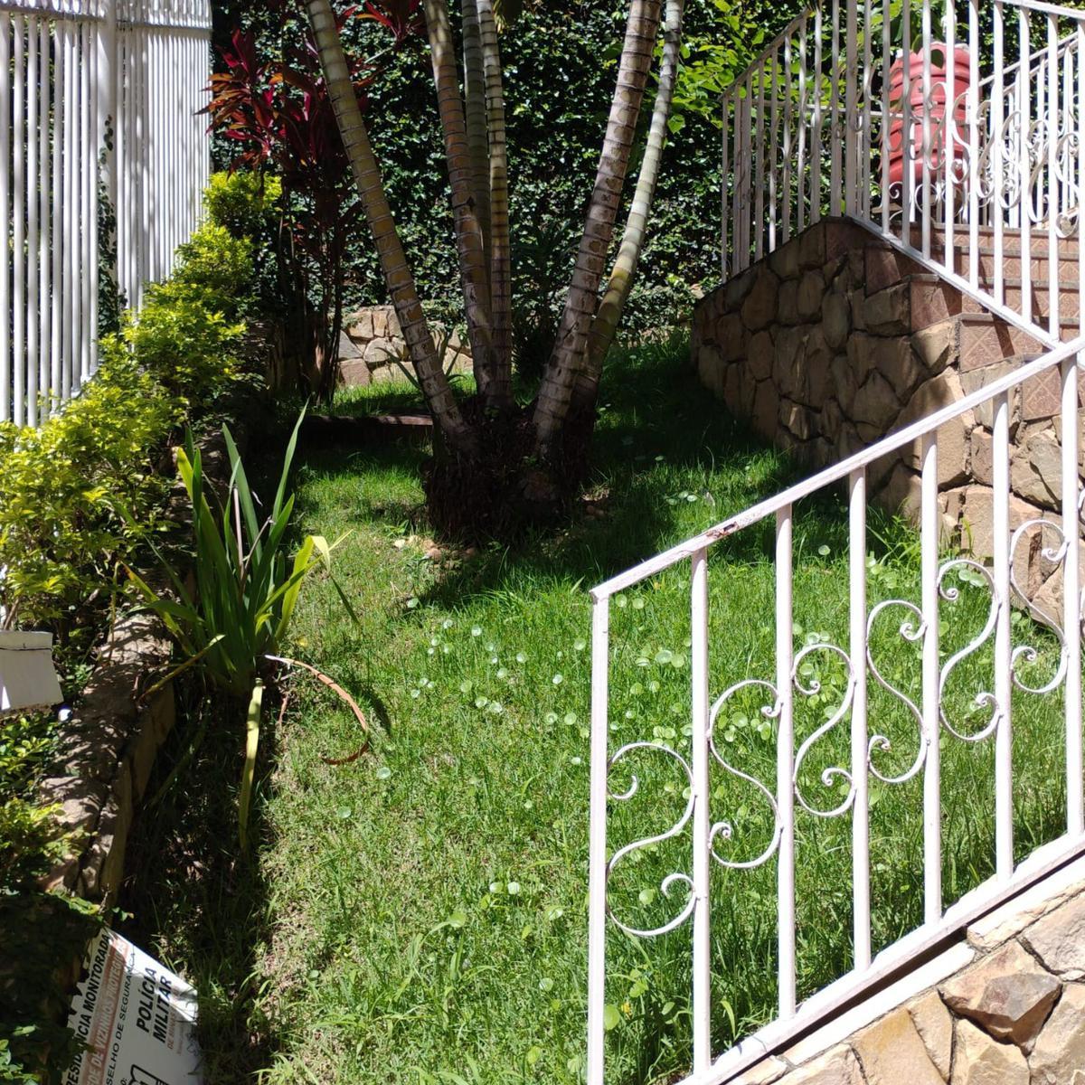 Casa, Castelo, 4 Quartos, 4 Vagas, 1 Suíte