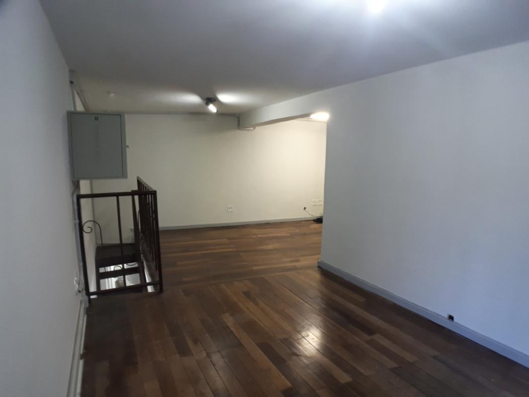 Sala, Cidade Nova, 0 Quarto, 0 Vaga
