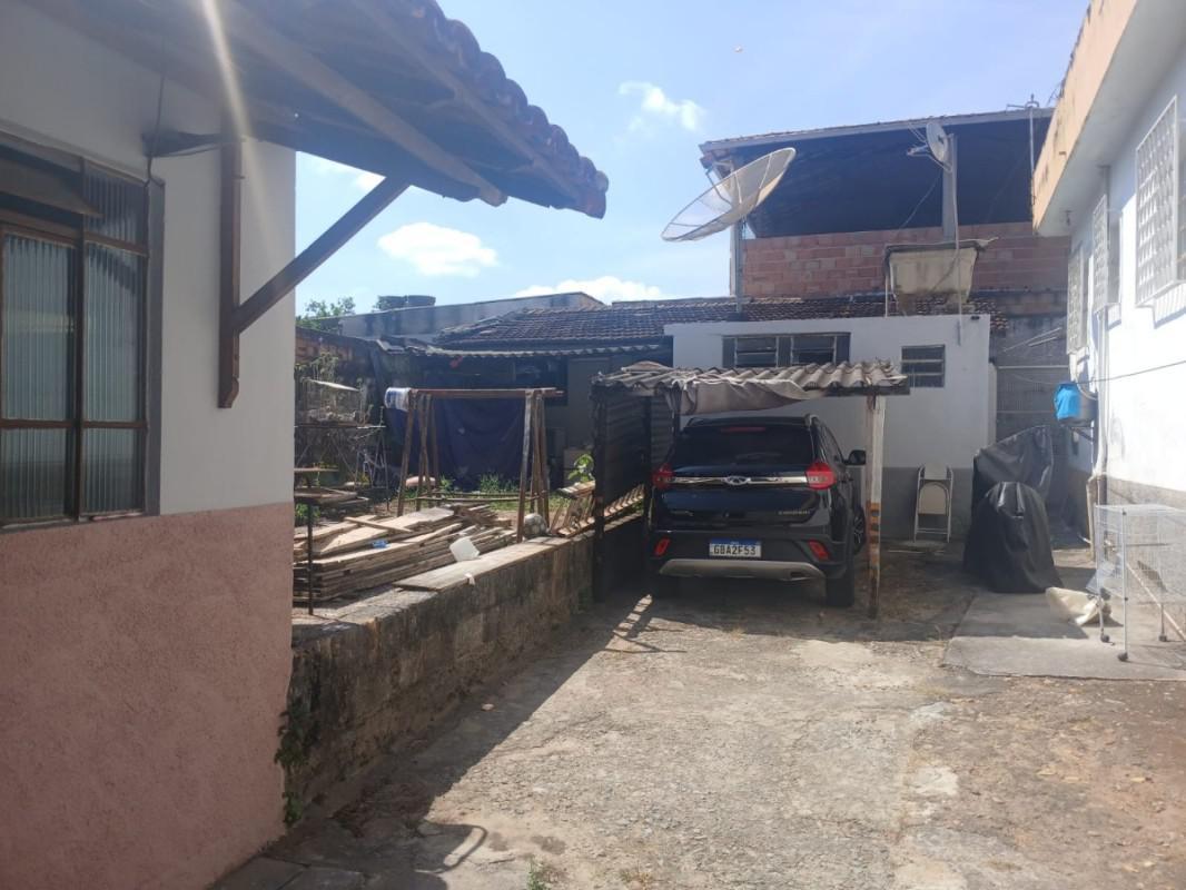 Casa, Floramar, 3 Quartos, 8 Vagas
