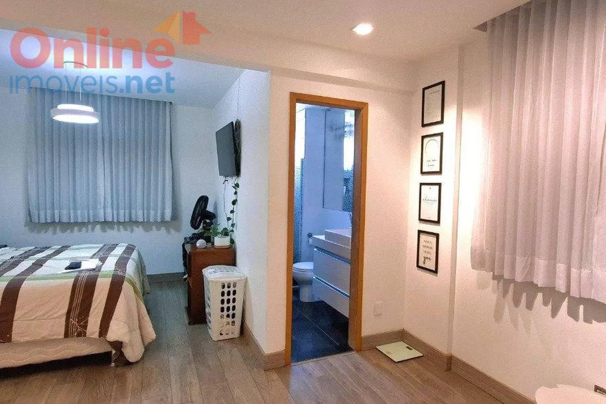 Apartamento, Castelo, 2 Quartos, 0 Vaga, 2 Suítes