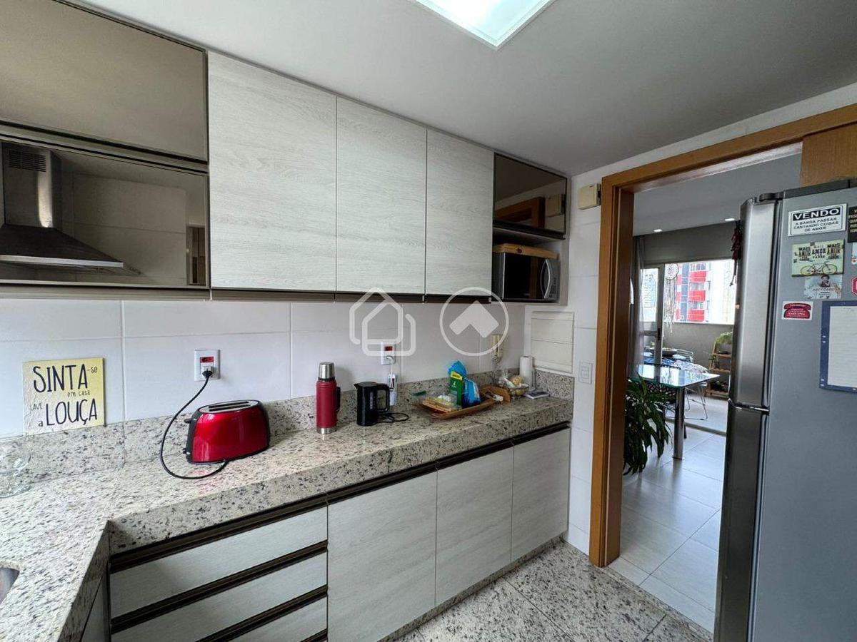 Apartamento, Santa Lúcia, 2 Quartos, 3 Vagas, 1 Suíte