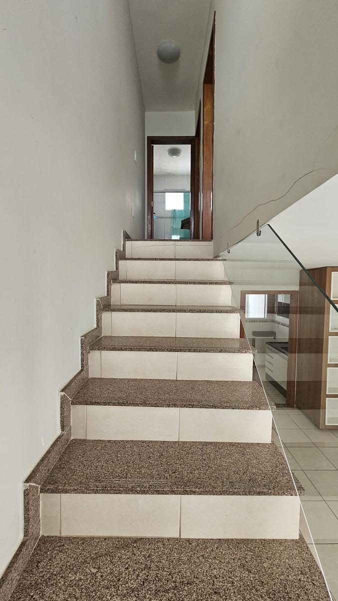 Casa, Jardim Leblon, 2 Quartos, 1 Vaga