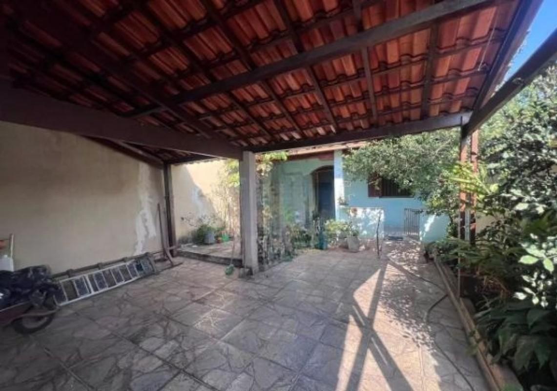 Casa, Piratininga (venda Nova), 3 Quartos, 4 Vagas, 1 Suíte