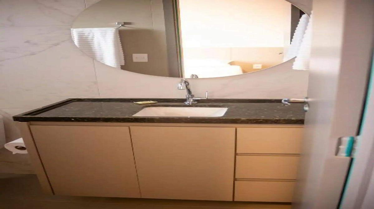 Apartamento, Santa Mônica, 1 Quarto, 0 Vaga, 1 Suíte