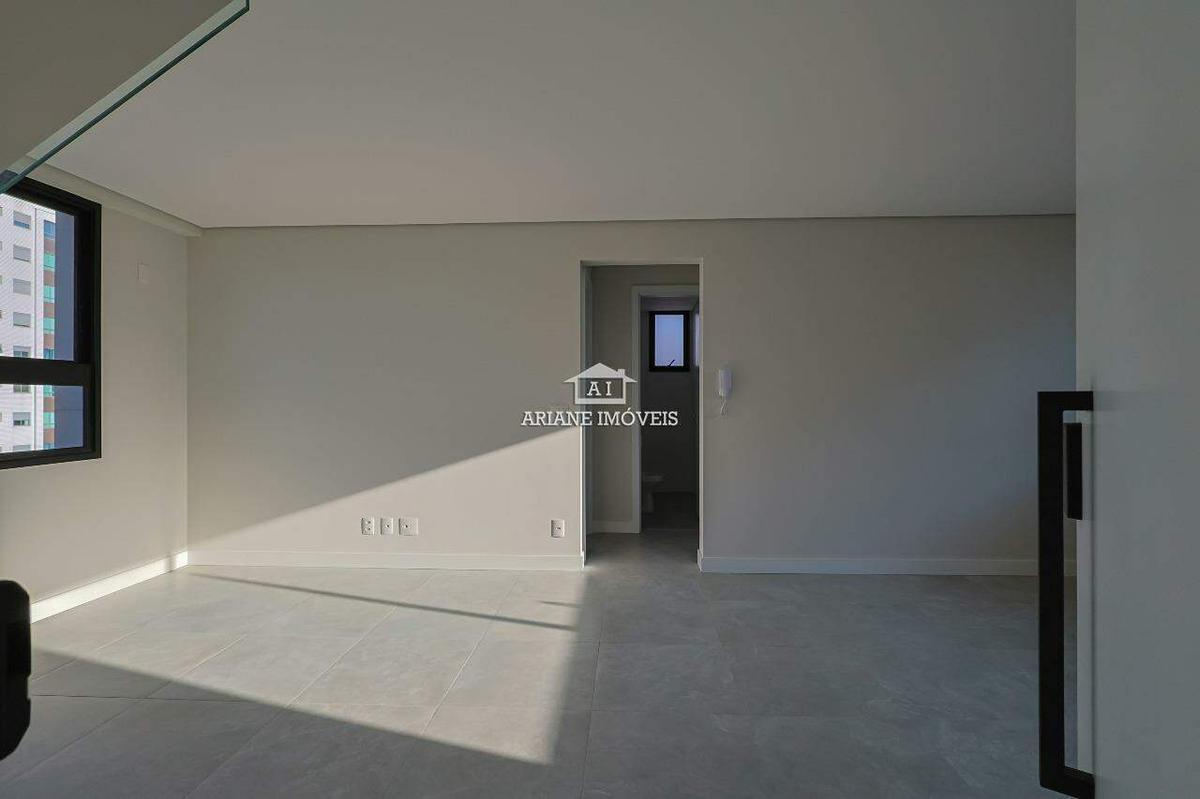 Cobertura, Santa Efigênia, 2 Quartos, 2 Vagas, 1 Suíte