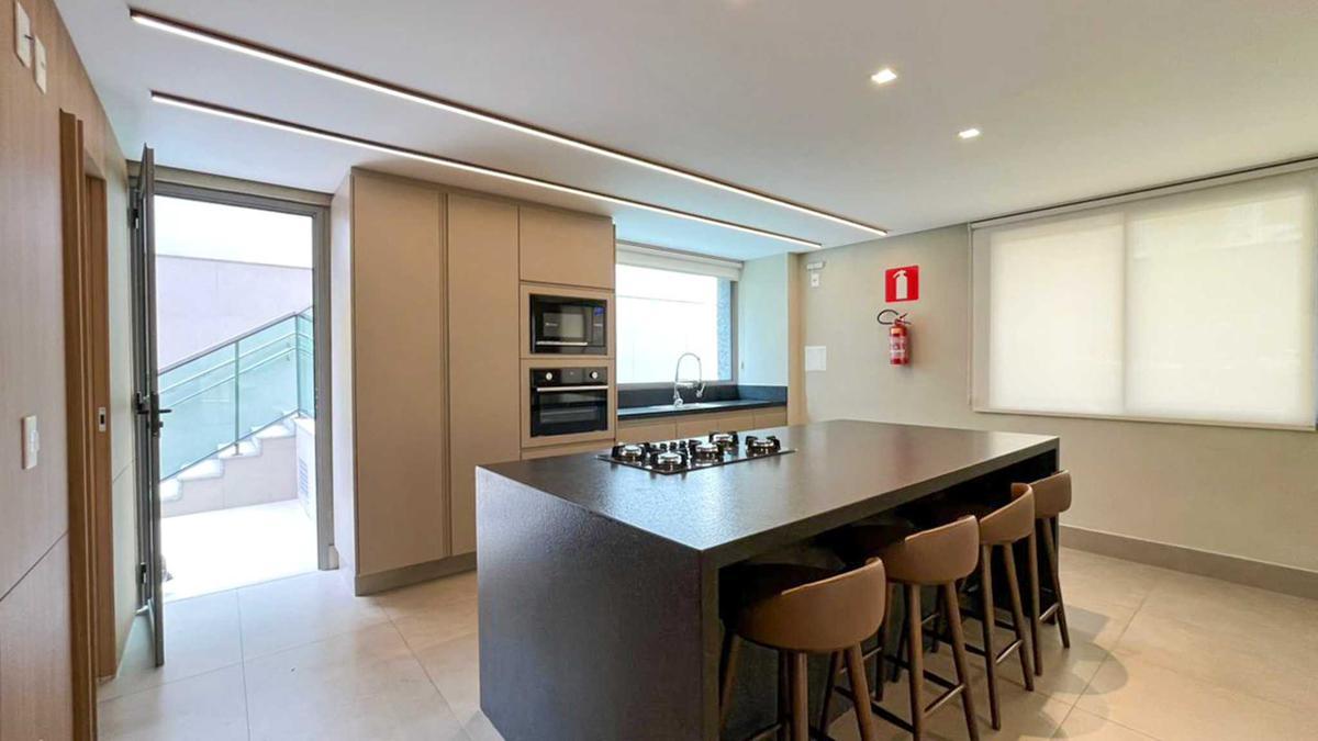 Apartamento, Funcionários, 2 Quartos, 2 Vagas, 1 Suíte