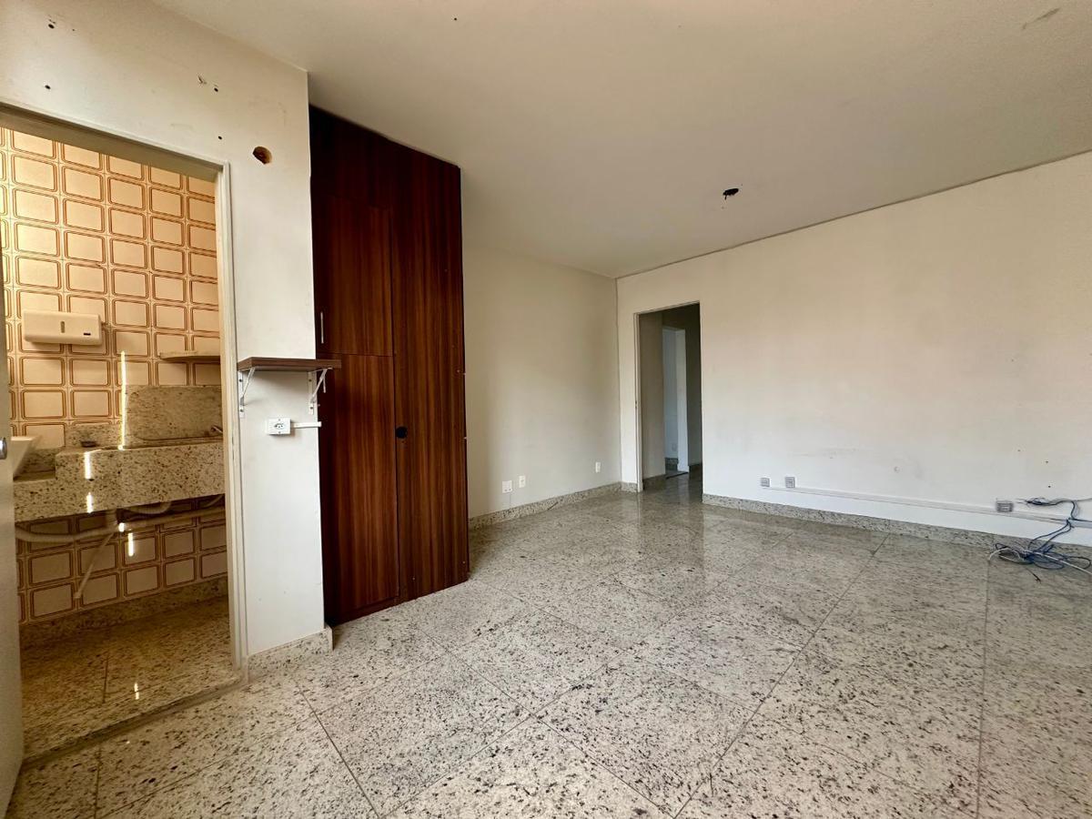Sala, Centro, 0 Quarto, 0 Vaga