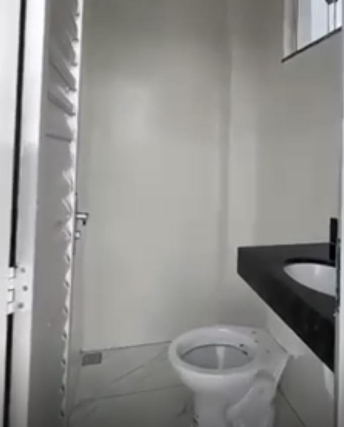 Cobertura, Coqueiros, 2 Quartos, 1 Vaga, 1 Suíte