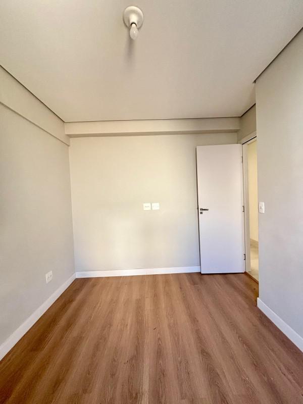 Apartamento, Sagrada Família, 3 Quartos, 2 Vagas, 1 Suíte