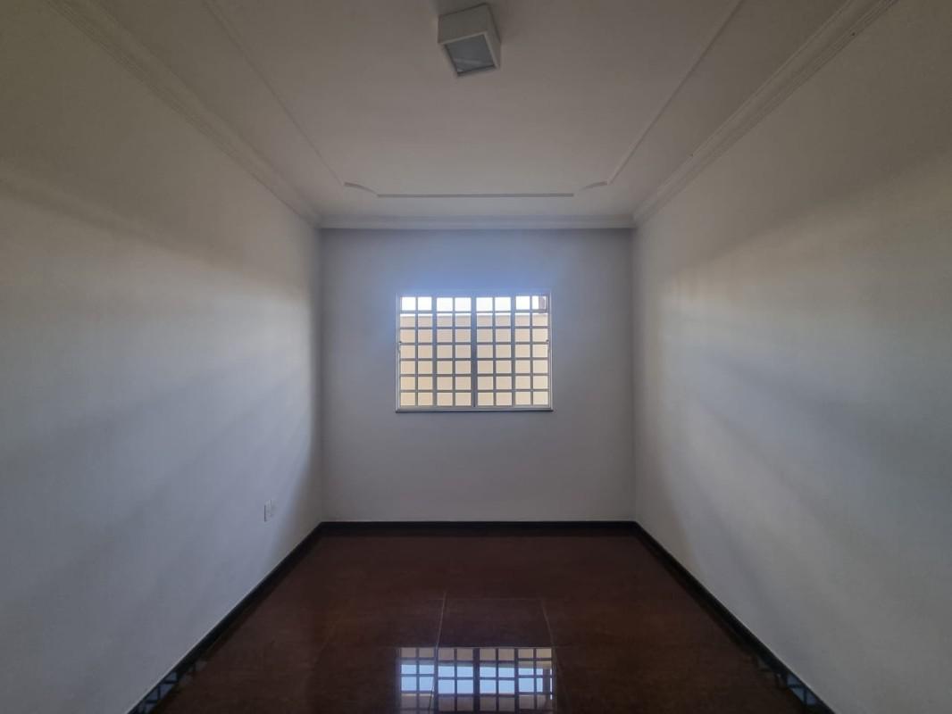 Casa, Jardim Riacho das Pedras, 3 Quartos, 2 Vagas, 1 Suíte