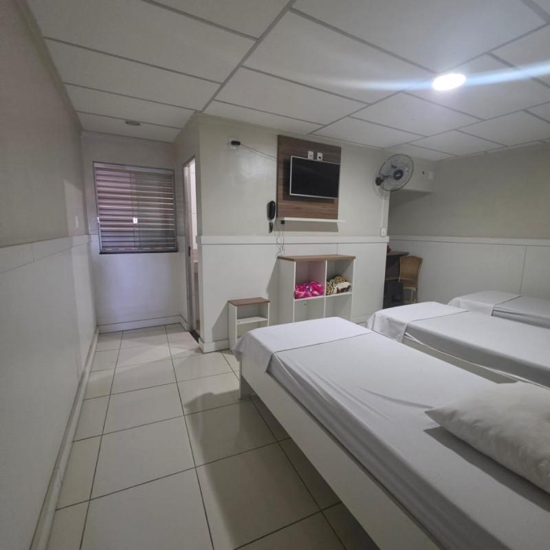 Hotel, Centro, 28 Quartos, 0 Vaga, 28 Suítes