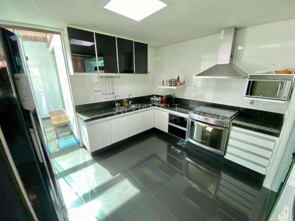 Casa, Alphaville - Lagoa dos Ingleses, 4 Quartos, 0 Vaga, 3 Suítes
