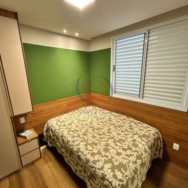 Área Privativa, Castelo, 3 Quartos, 2 Vagas, 1 Suíte