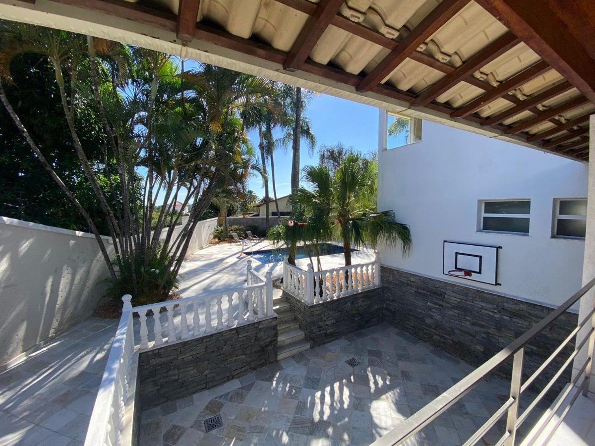 Casa, Bandeirantes (pampulha), 5 Quartos, 6 Vagas, 4 Suítes