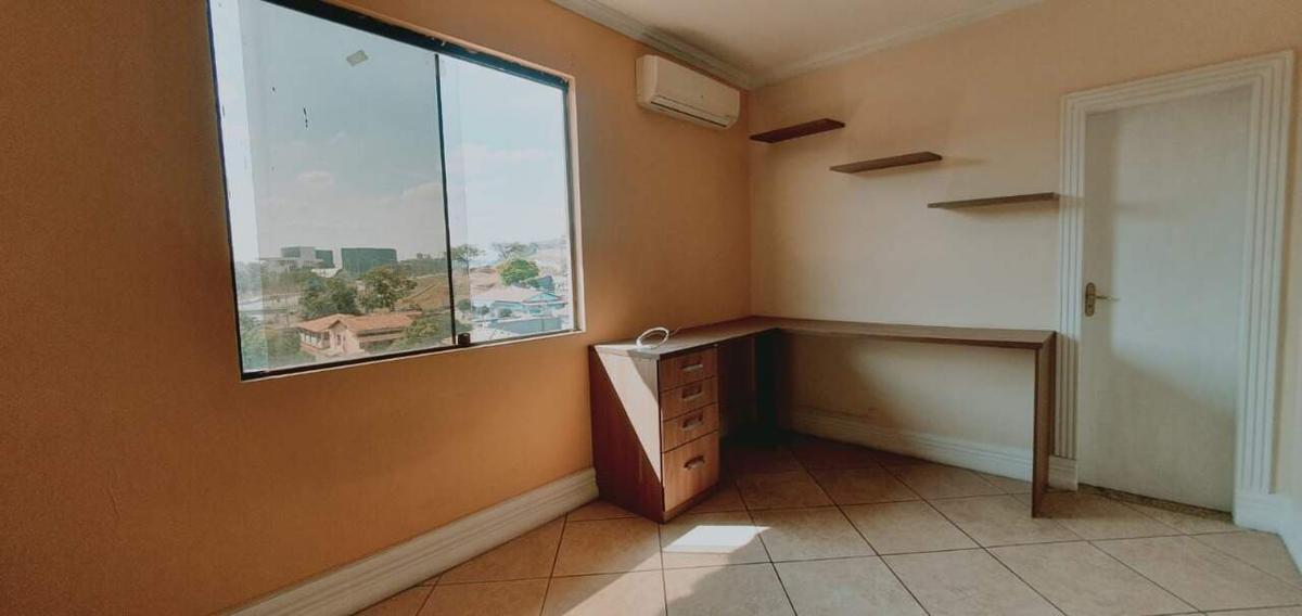 Casa, Canaã, 5 Quartos, 8 Vagas, 1 Suíte