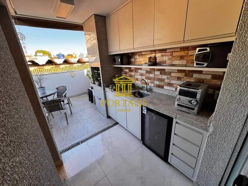 Cobertura, Sagrada Família, 2 Quartos, 2 Vagas, 2 Suítes