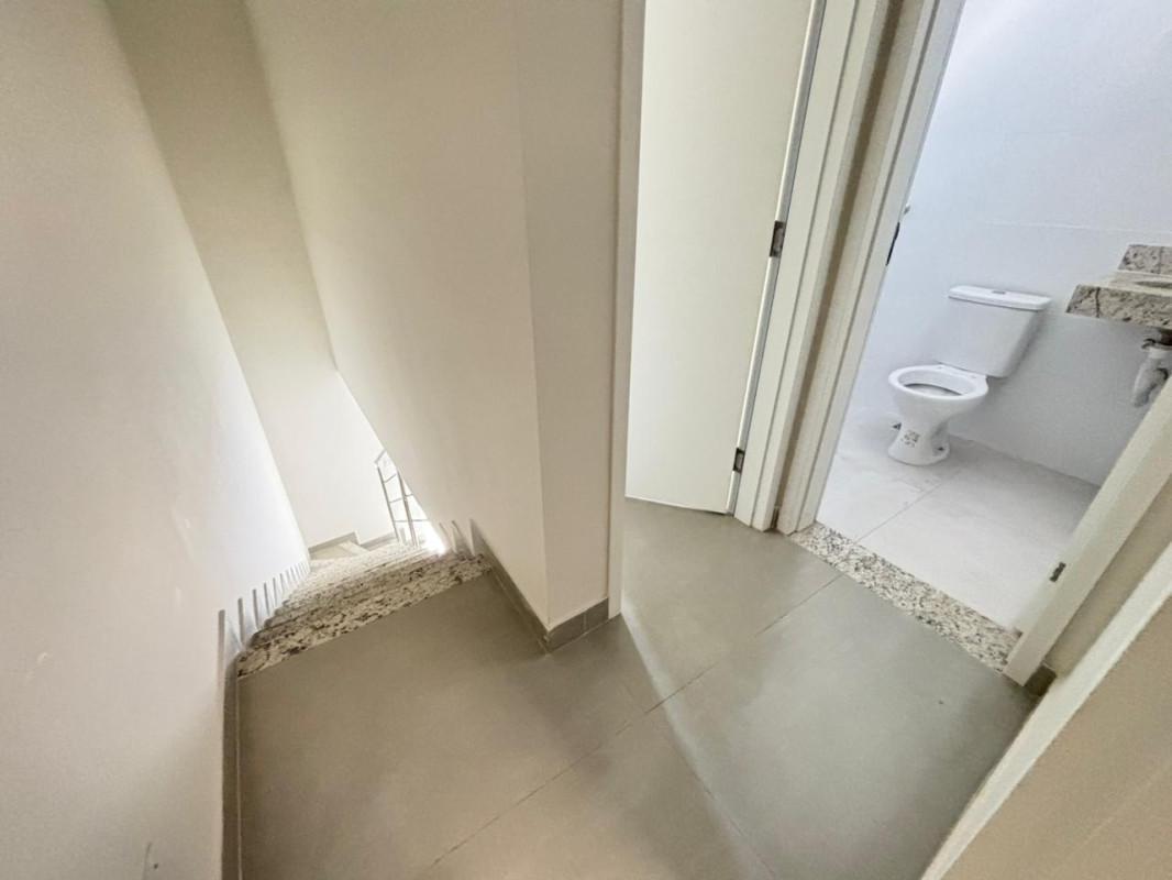 Casa, Planalto, 3 Quartos, 1 Vaga, 2 Suítes