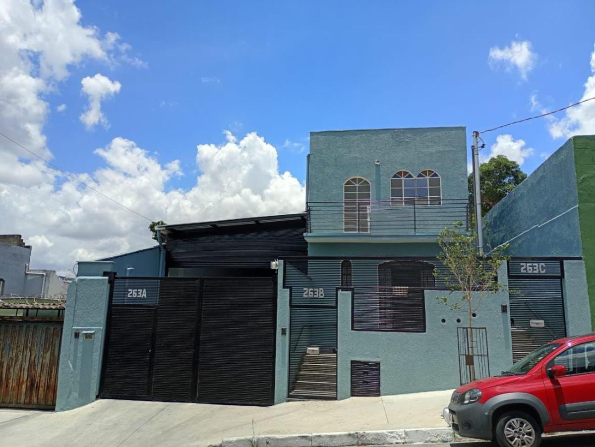 Casa Comercial, Santa Cruz, 0 Quarto, 0 Vaga