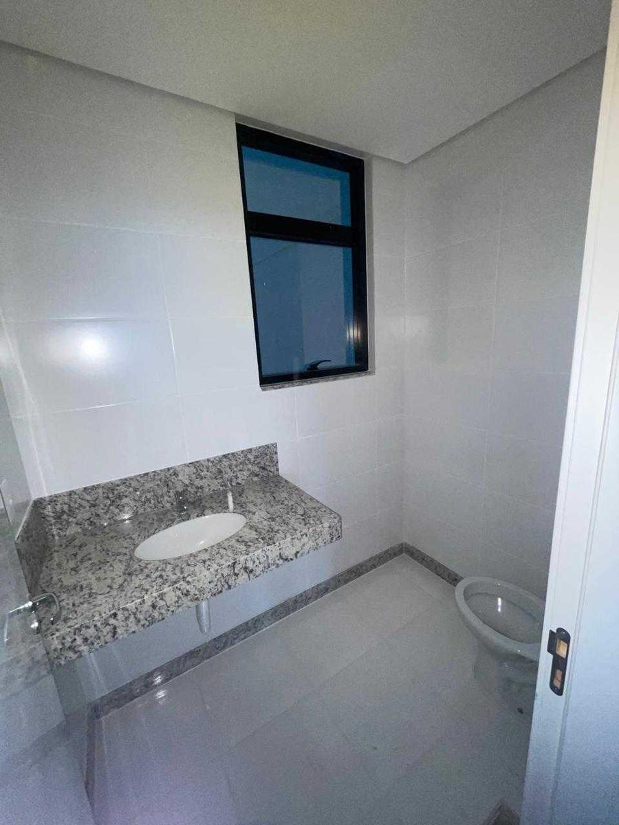 Sala, Centro, 0 Quarto, 2 Vagas