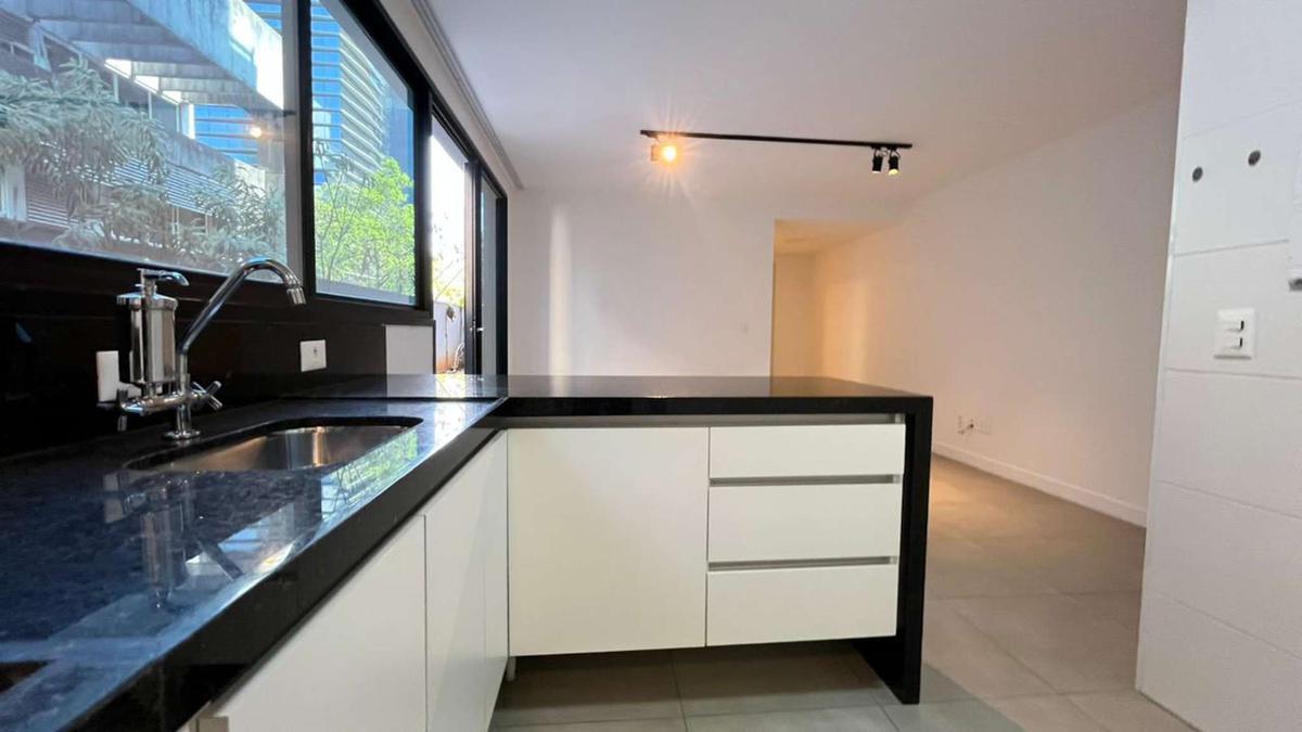 Apartamento, Savassi, 2 Quartos, 2 Vagas, 1 Suíte