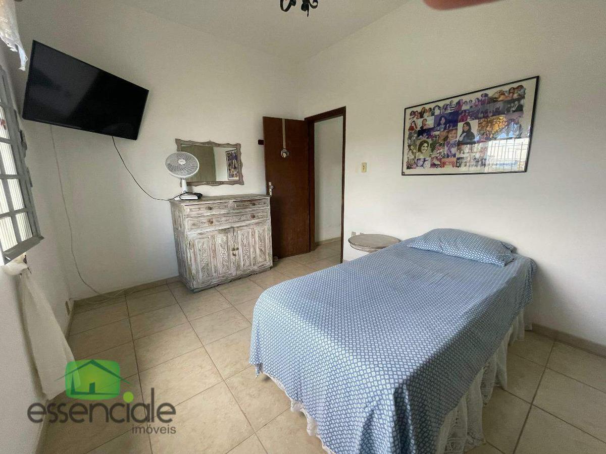Casa, Novo Riacho, 4 Quartos, 2 Vagas, 1 Suíte