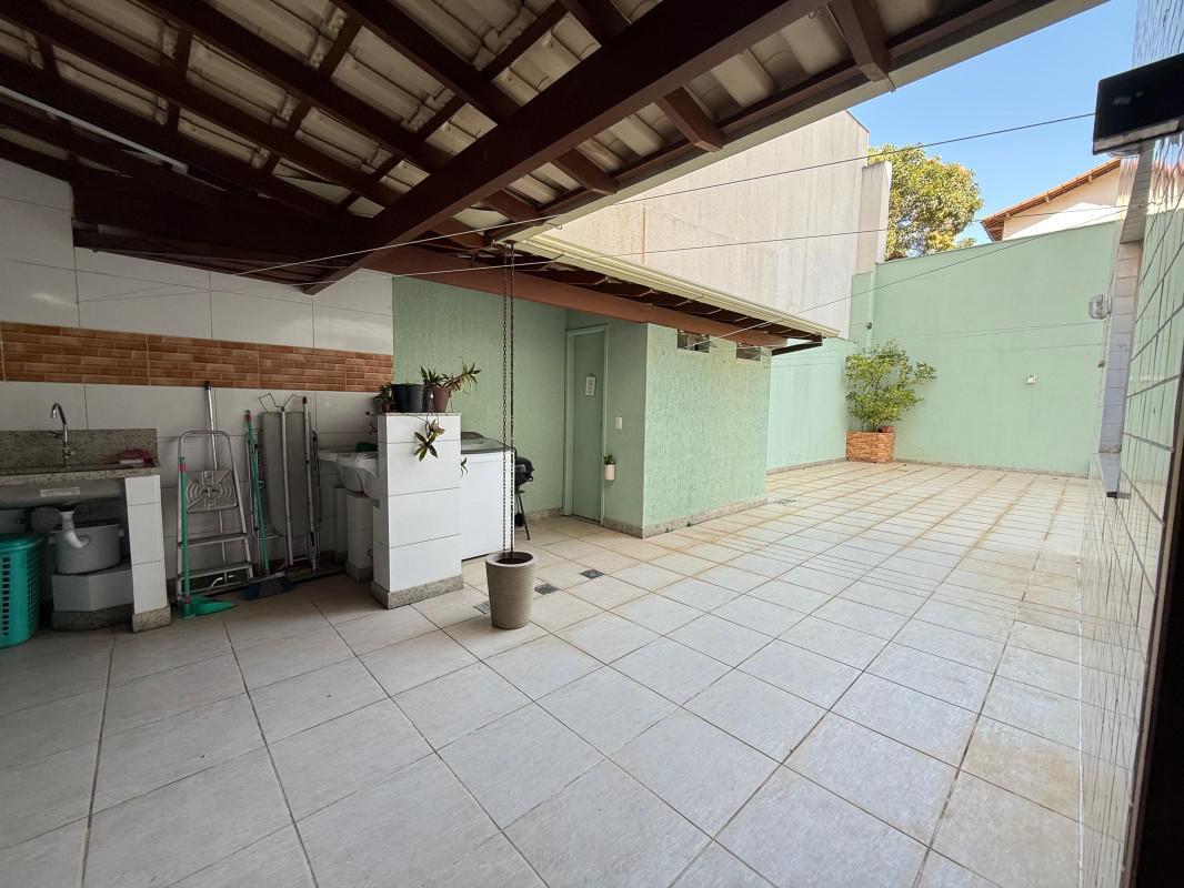 Apartamento, Jaraguá, 4 Quartos, 4 Vagas, 1 Suíte