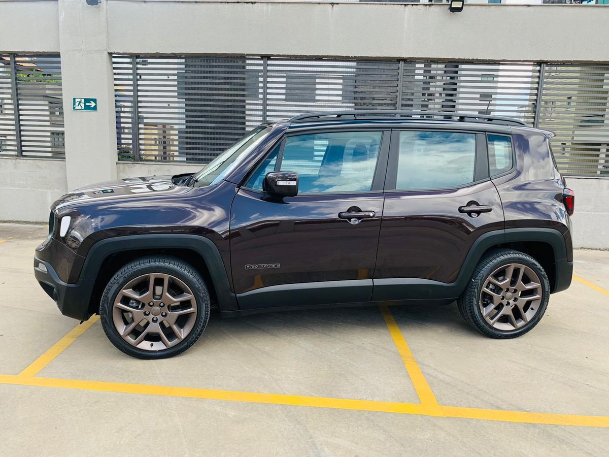 Jeep Renegade Limited 1.8 4x2 Flex 16v Aut.