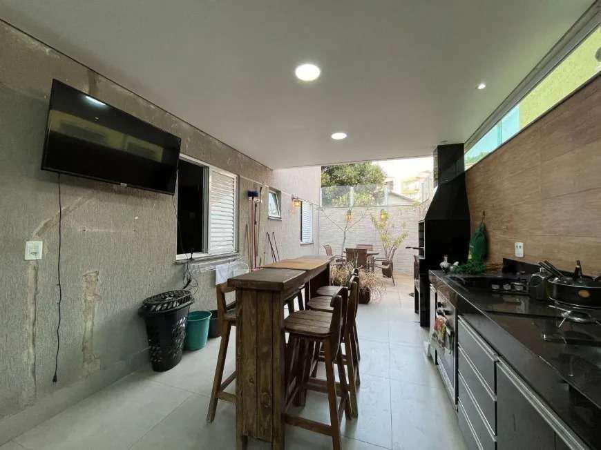 Apartamento, Havaí, 3 Quartos, 2 Vagas
