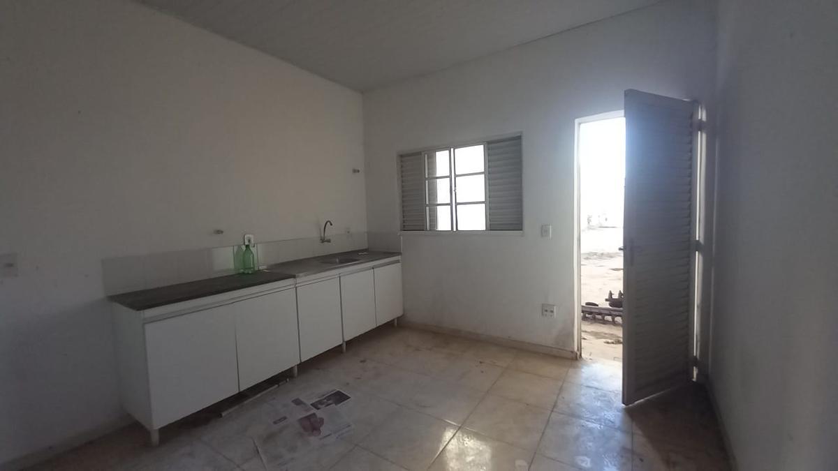 Galpão, Dona Clara, 0 Quarto, 15 Vagas