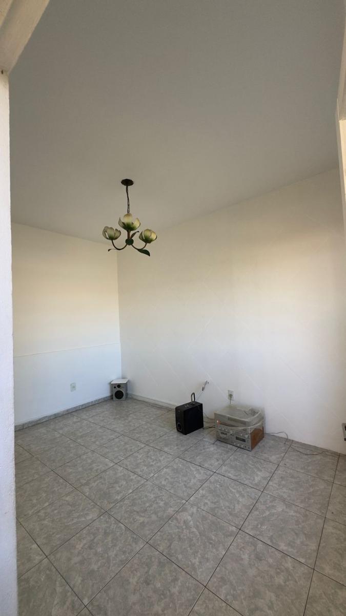 Casa, Fernão Dias, 3 Quartos, 4 Vagas, 1 Suíte