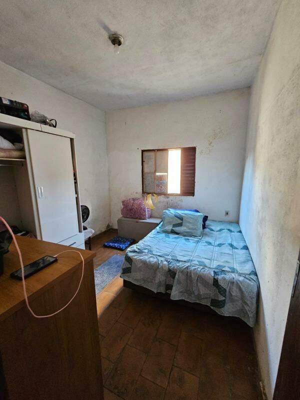 Casa, Vale das Palmeiras, 2 Quartos, 0 Vaga