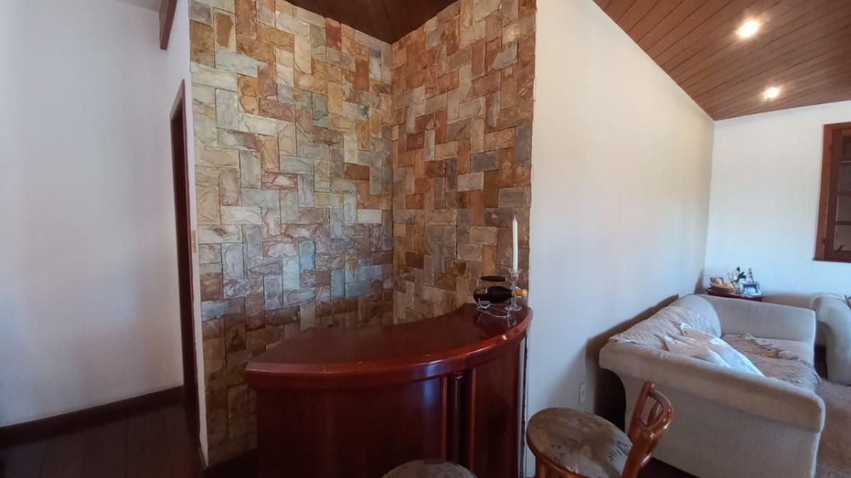 Casa, Santa Inês, 3 Quartos, 2 Vagas, 1 Suíte