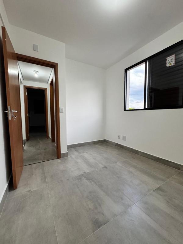 Apartamento, Sagrada Família, 3 Quartos, 2 Vagas, 1 Suíte