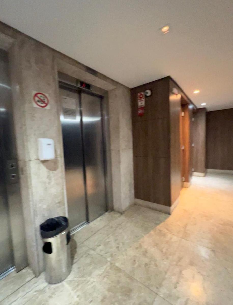 Sala, Nova Suíssa, 0 Quarto, 0 Vaga